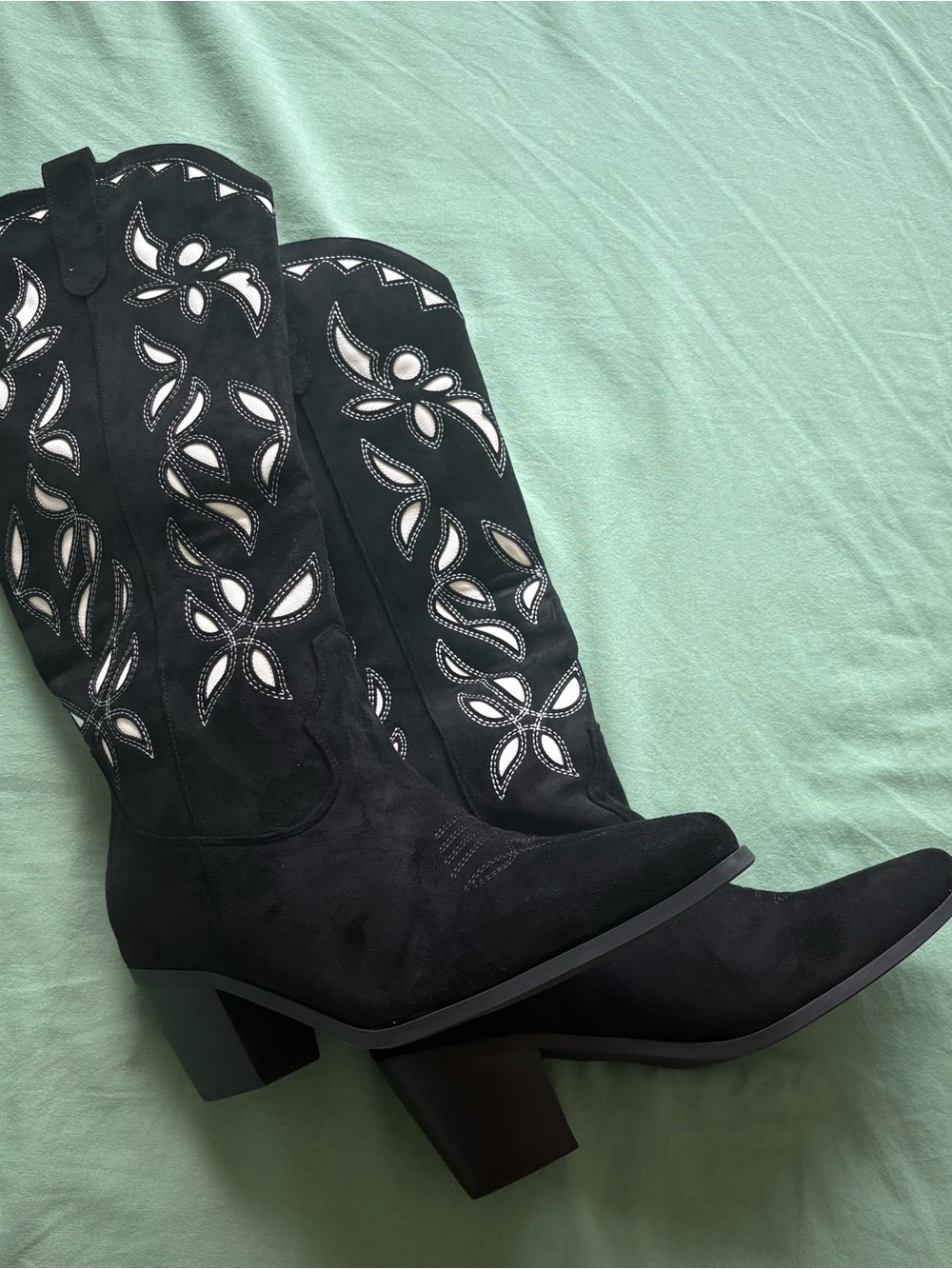 NWTIB Black and White Women's Western Embroidered Knee High Cowboy Boots Cowgirl - Picture 7 of 12